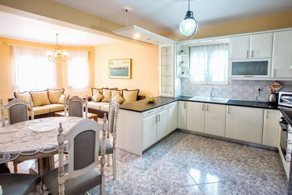 Néa Péramos Myrsini' S House 빌라 외부 사진